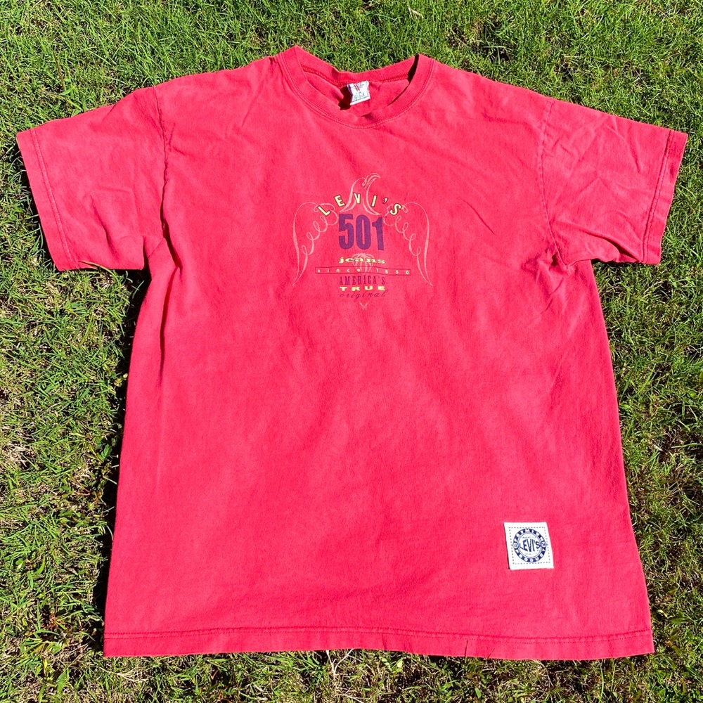 Vintage Levi’s 501 Jeans Tee Size S/M